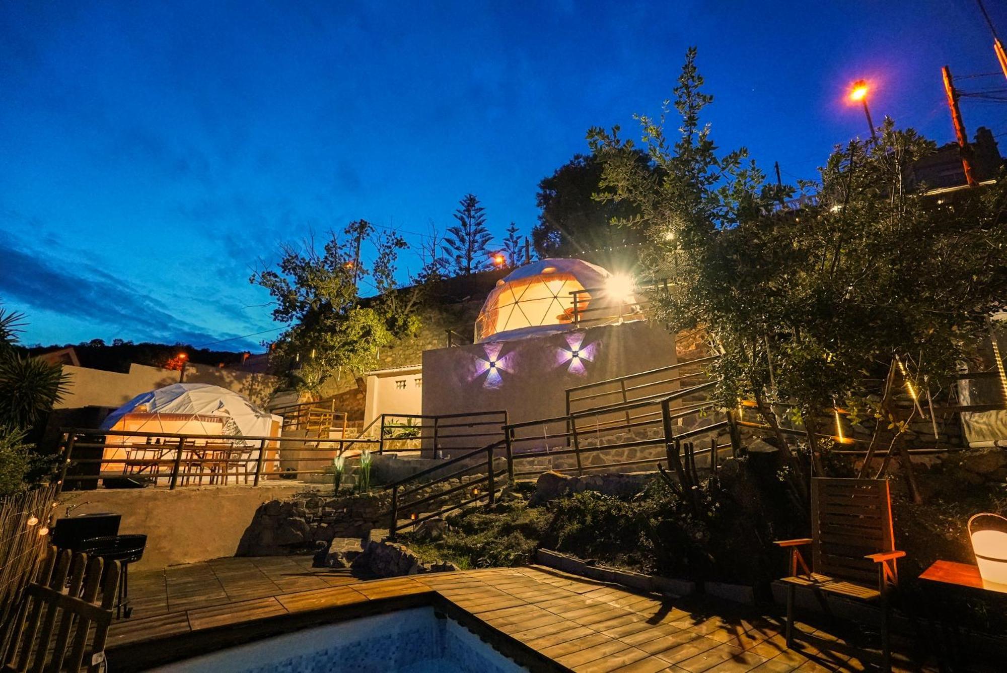 Vila Aaa View Private Terrace Outdoor Heated Hot Tub Family Fun Badalona Exteriér fotografie